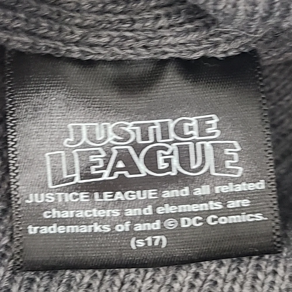 DC Comics Justice League Youth Beanie Batman Super Man Flash Green Lantern